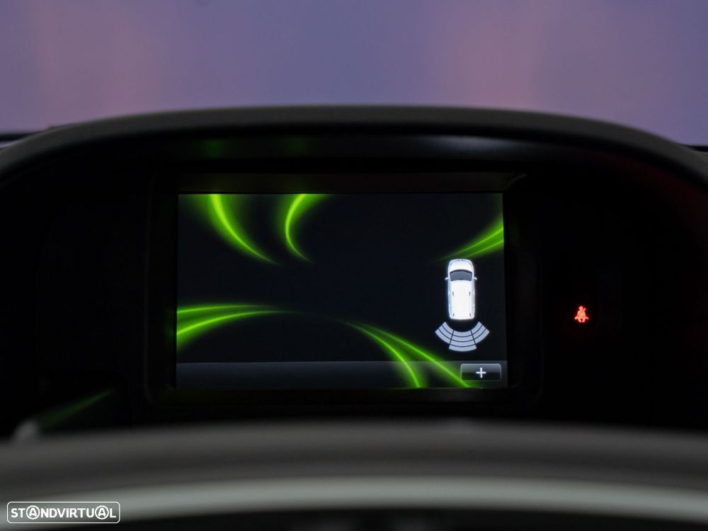 Renault Kangoo Z.E. 33 - 27