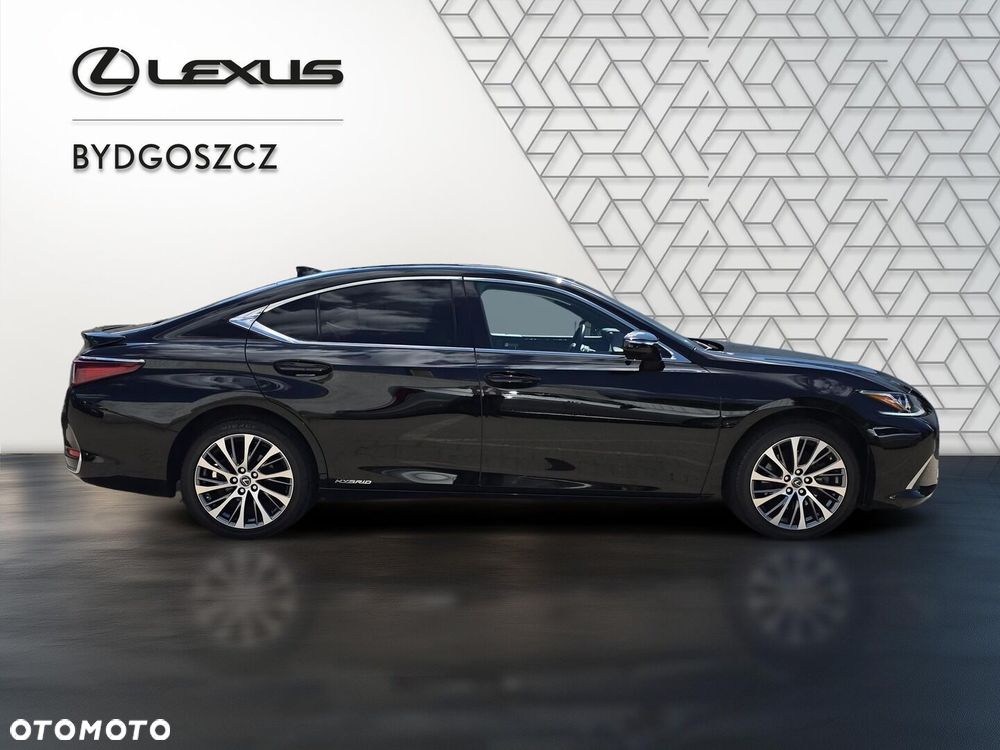 Lexus ES - 8