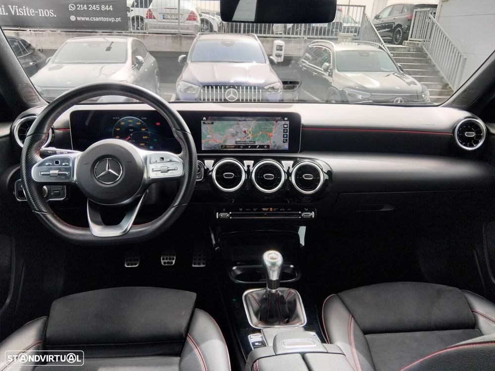 Mercedes-Benz A 160 AMG Line - 12