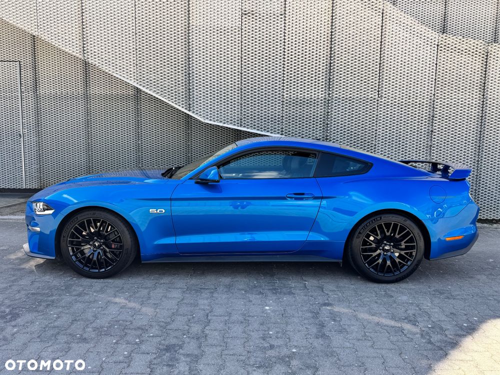 Ford Mustang - 3