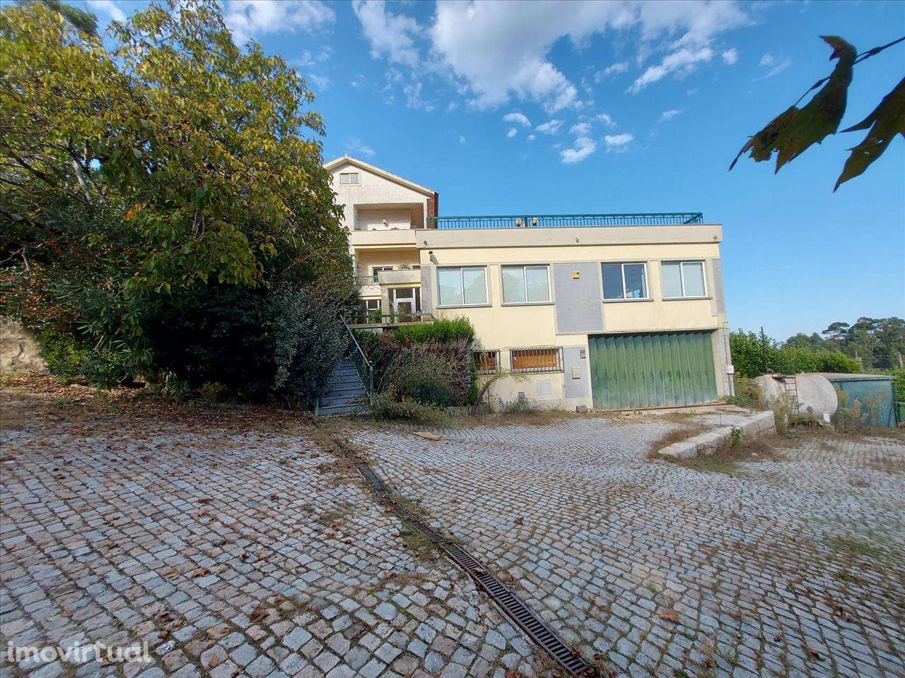 Prédio para Venda - Grande imagem: 4/35