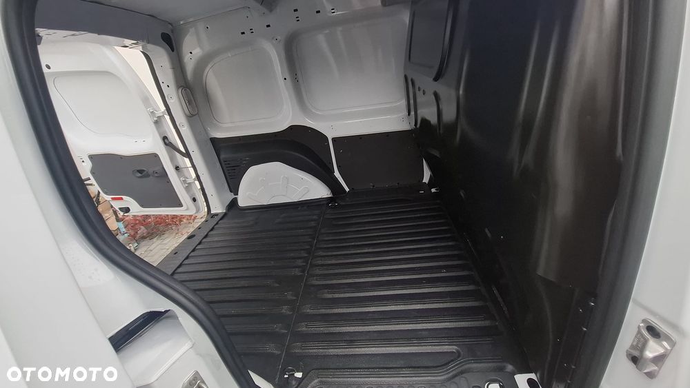 Mercedes-Benz Citan - 11