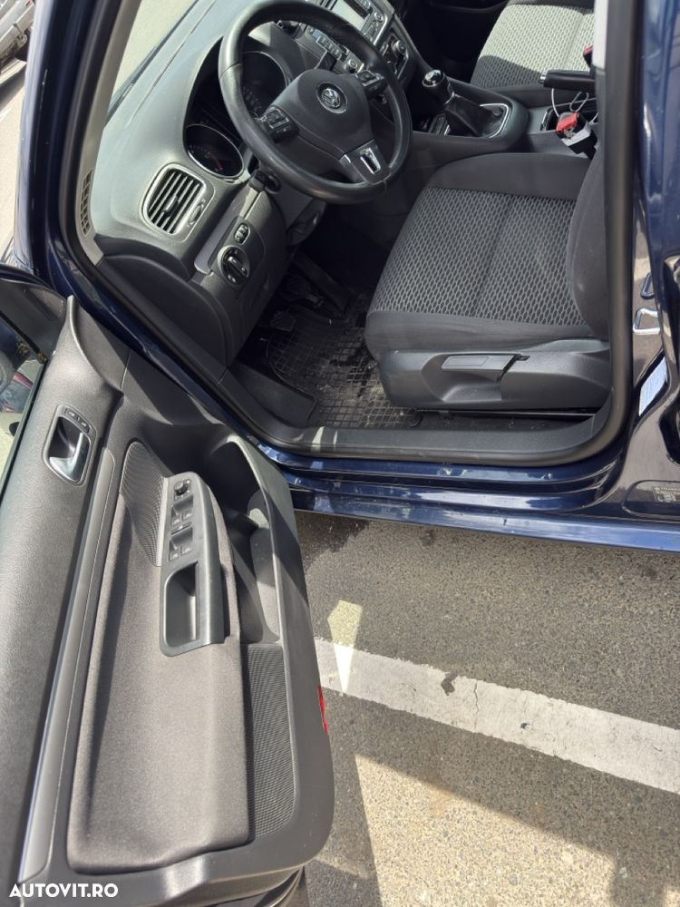 Volkswagen Golf 1.6 TDI DPF Trendline - 2