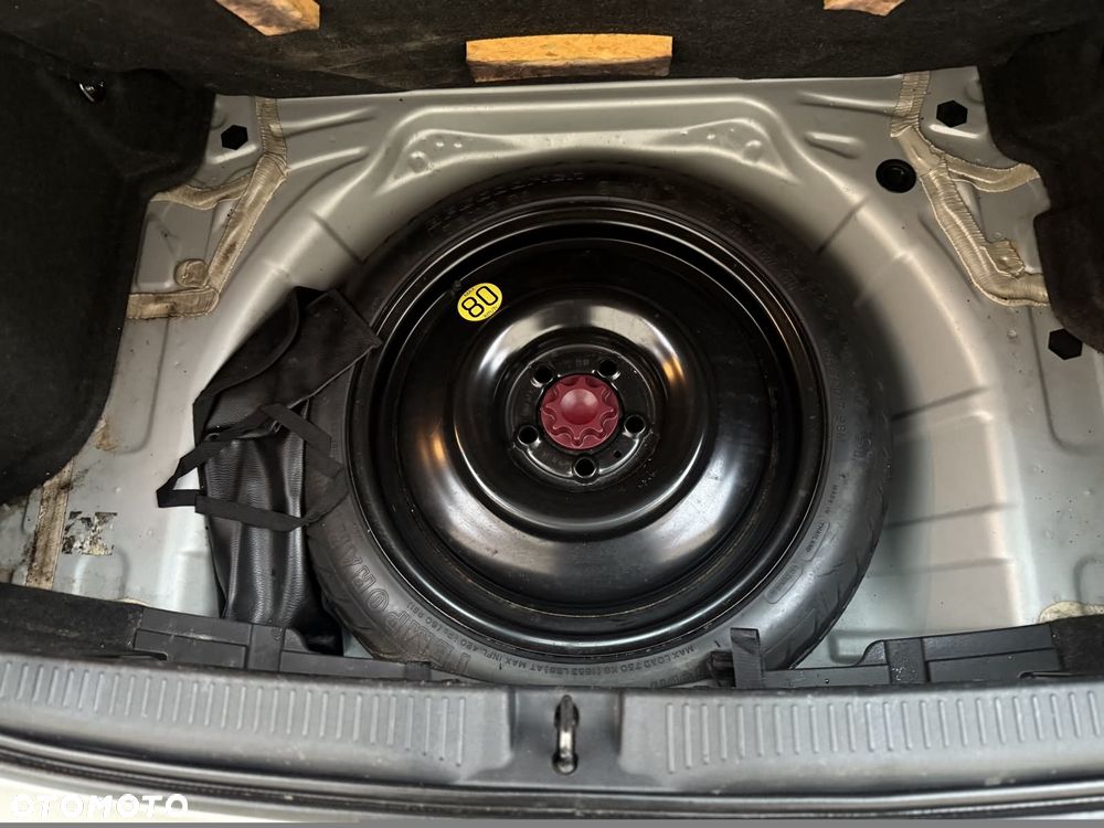 Toyota Auris 1.6 MultiMode Edition - 21