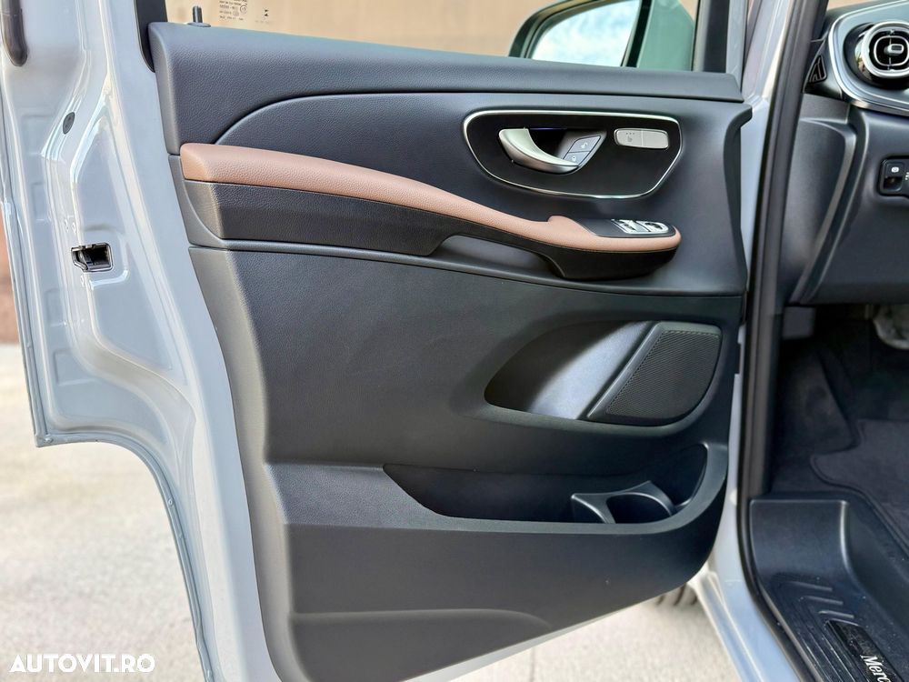 Mercedes-Benz V 250 d lang 9G-TRONIC Exclusive Edition - 33