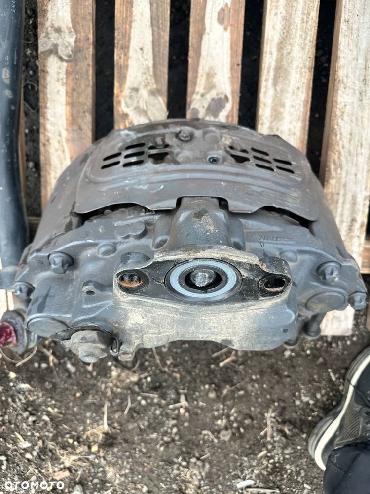zacisk hamulcowy scania ngs 2541986 meritor lh - 2