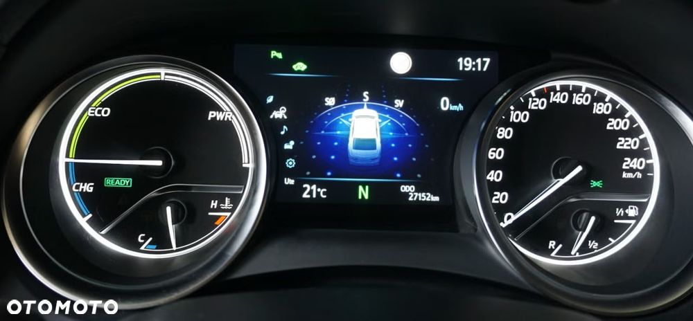 Toyota Camry Executive - 15