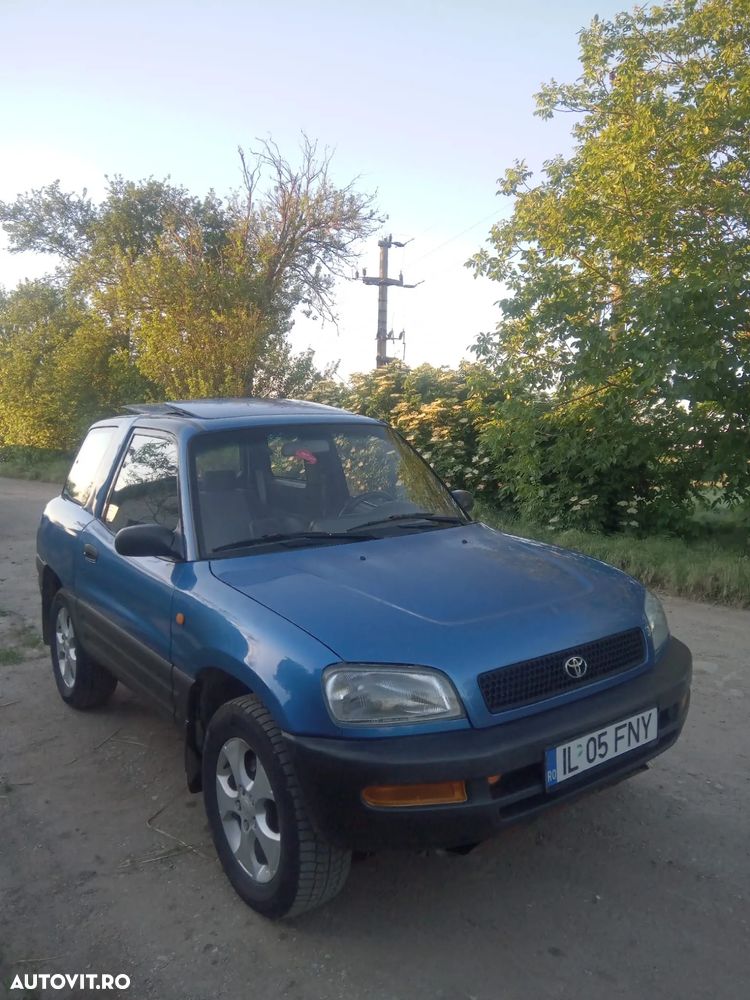 Toyota RAV4 - 1