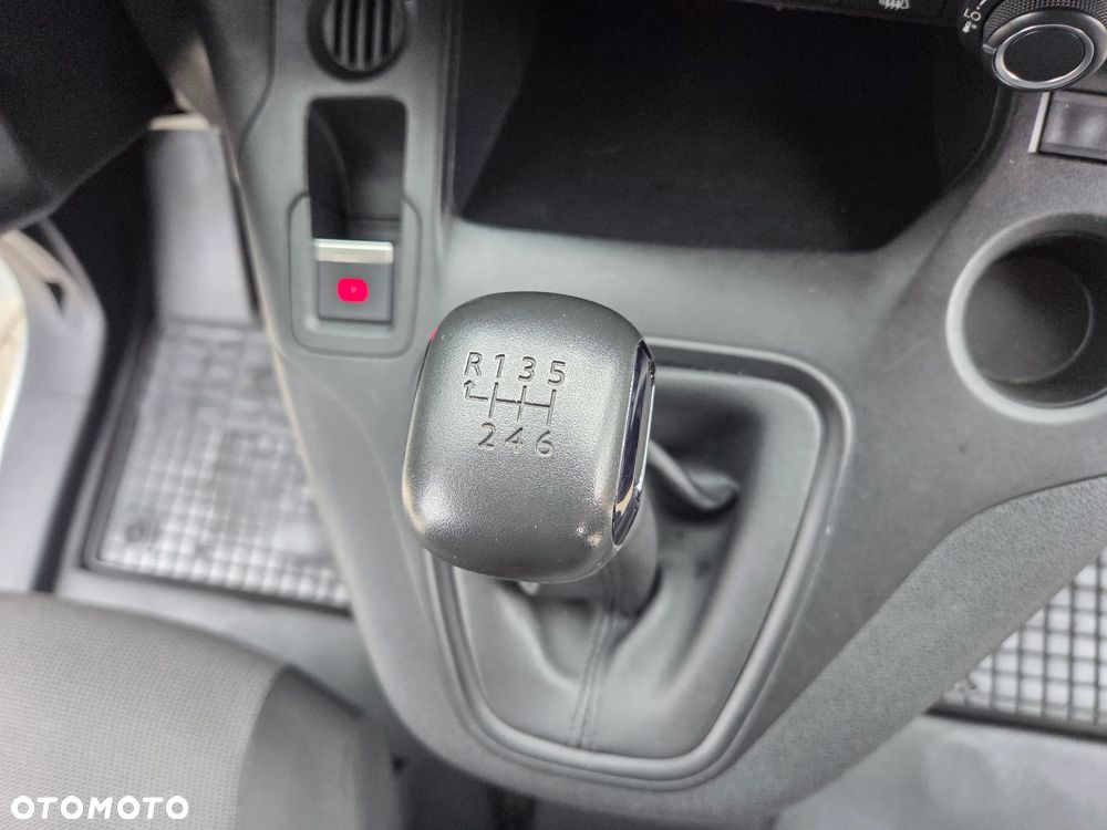 Opel Combo - 33