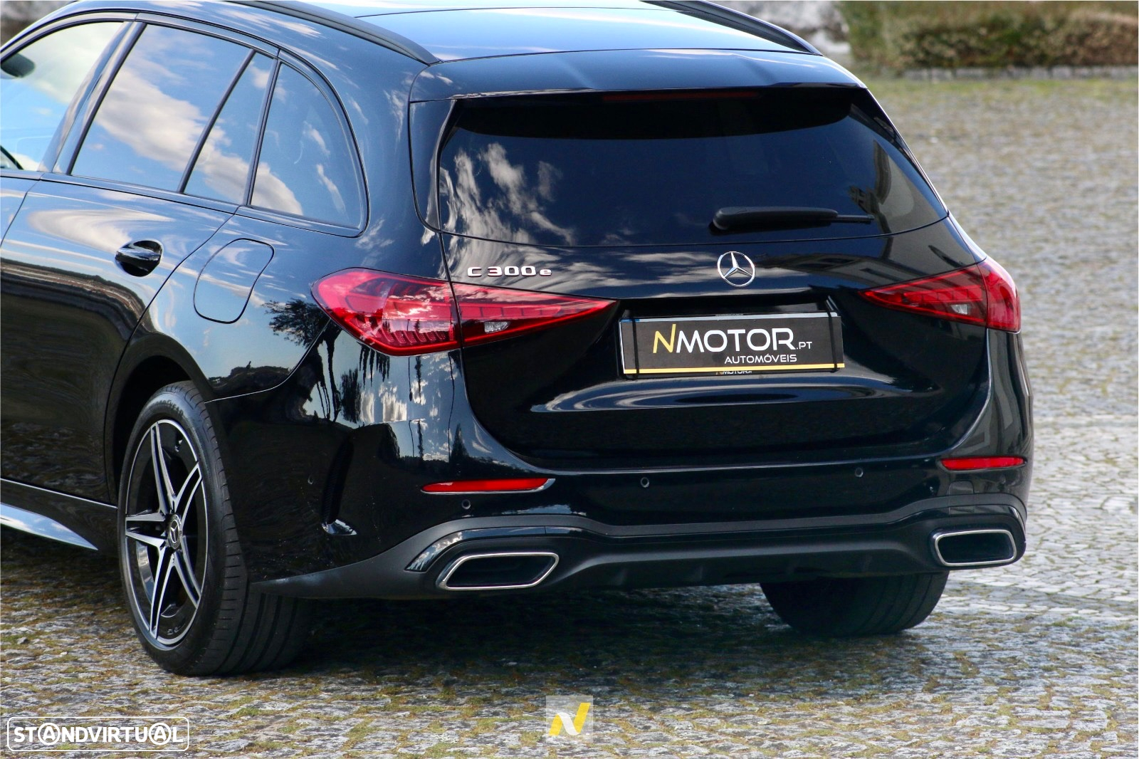 Mercedes-Benz C 300 e AMG Line - 4