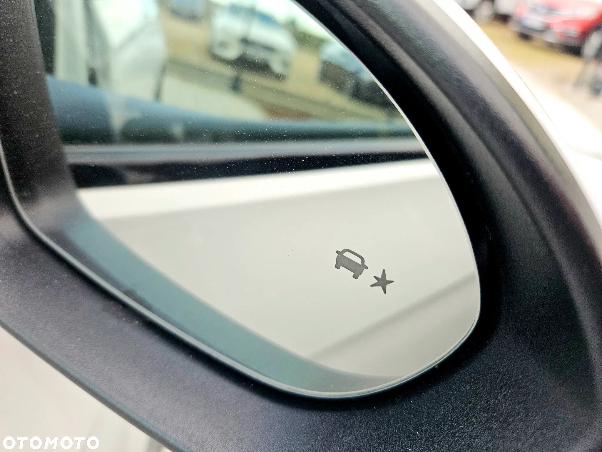 Opel Insignia 1.5 T GPF Innovation S&S - 32