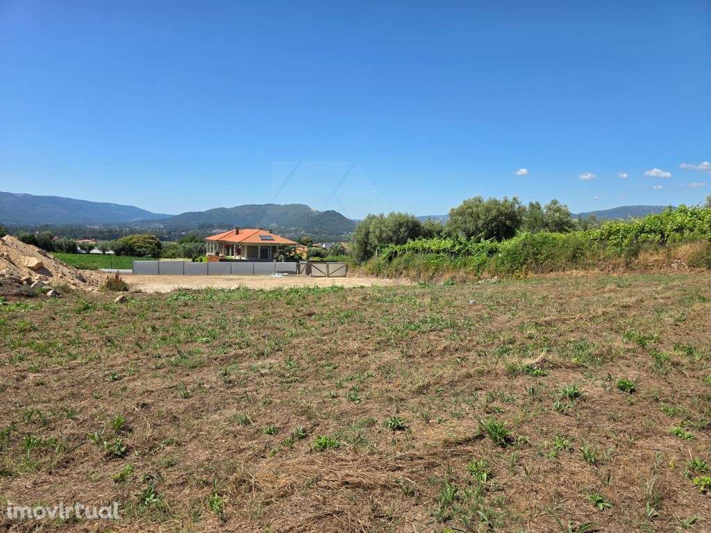 Lote para construção na Correlhã - Grande imagem: 3/8