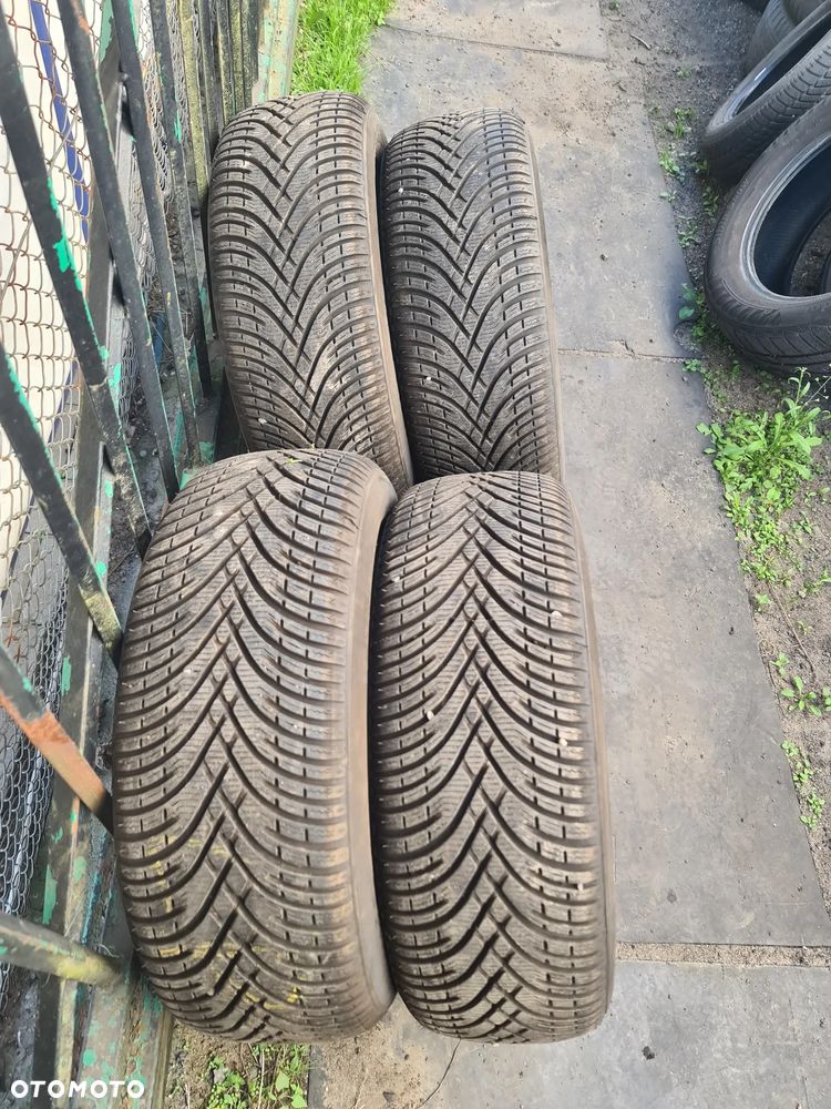4szt. Opony zimowe BFGoodrich 215/55/17 98V 7mm dot 4324 - 1