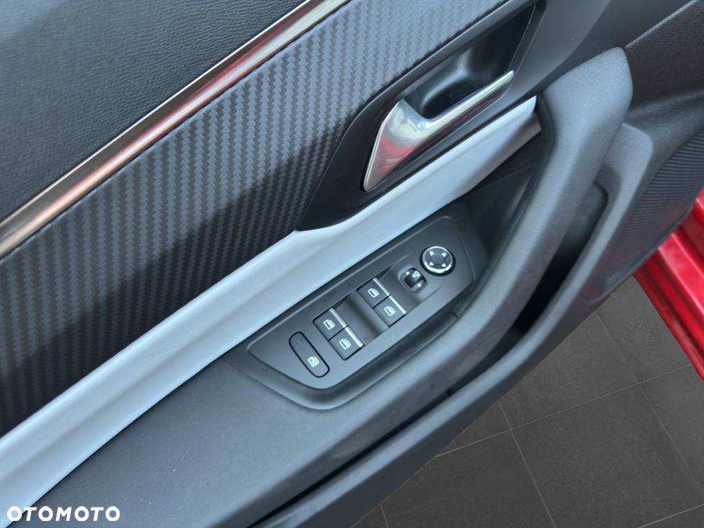 Peugeot 508 1.6 PureTech HYbrid PHEV Allure S&S EAT8 - 19