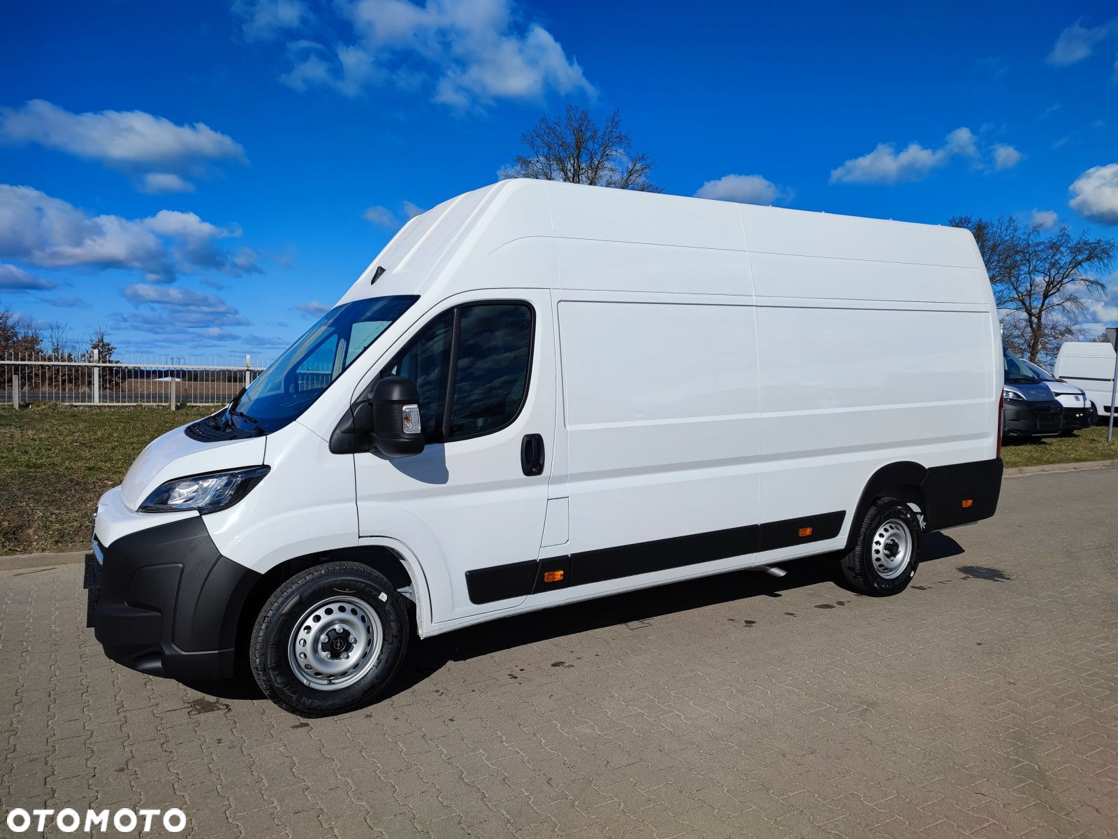 Opel movano Movano Furgon L4H3 2.2 Diesel 180KM MT6 Euro 6E DMC 3.5t Heavy 17m3 - 3