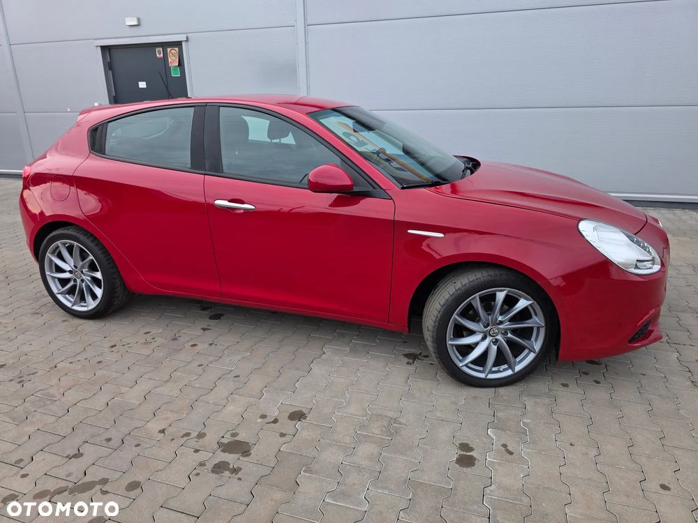 Alfa Romeo Giulietta 1.6 JTDM 16V - 11