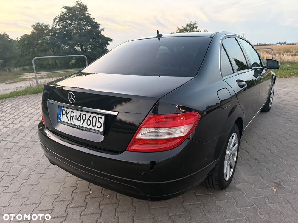Mercedes-Benz Klasa C - 2