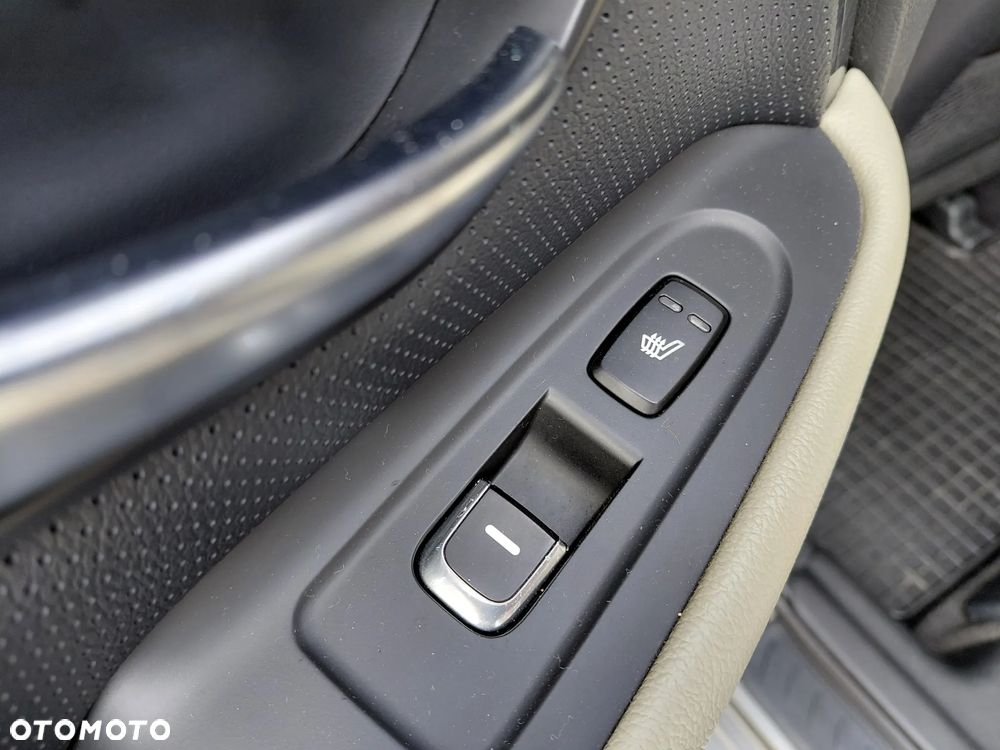 Kia Carens 1.7 CRDi Business Line 7DCT - 22