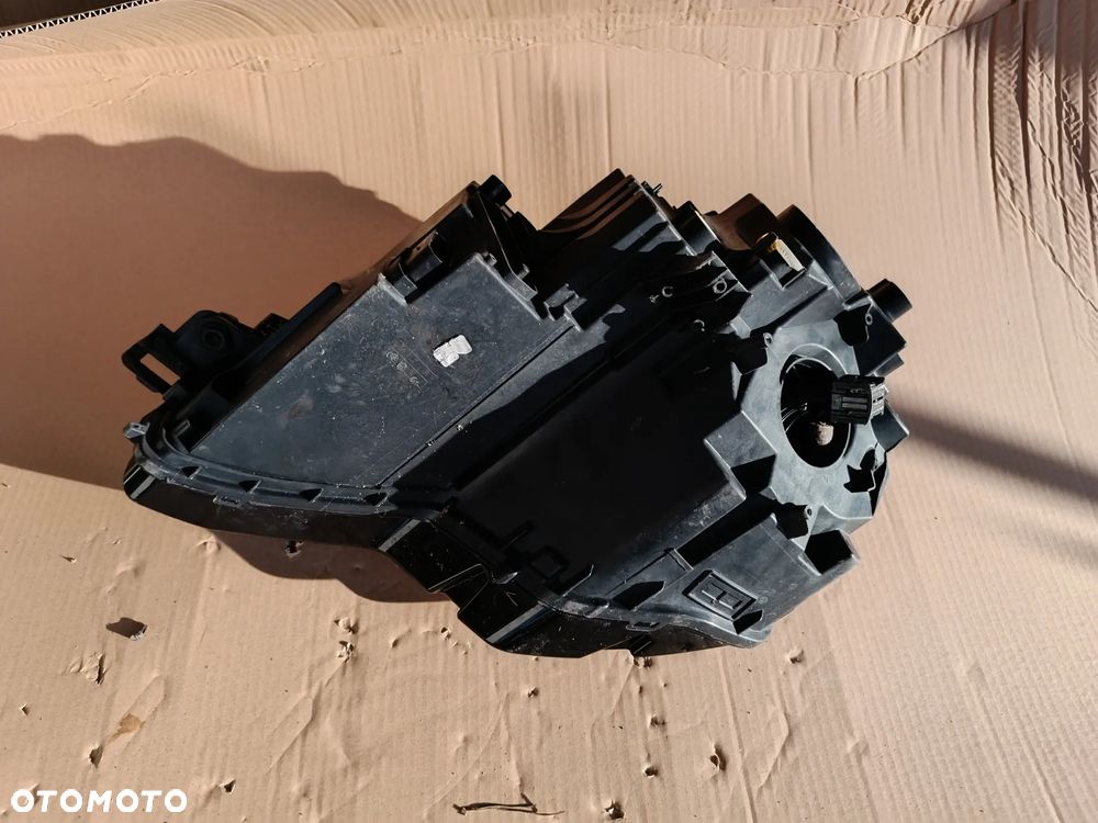 Skoda Karoq  lampa Full Led 57B941016B - 5