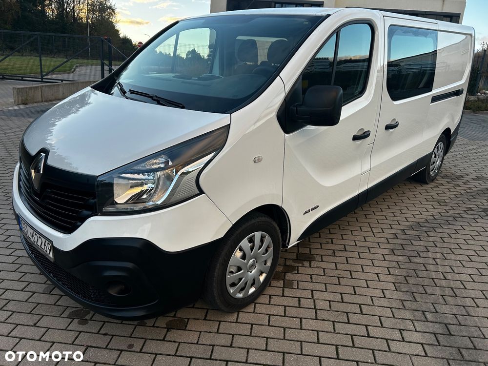 Renault Trafic - 2