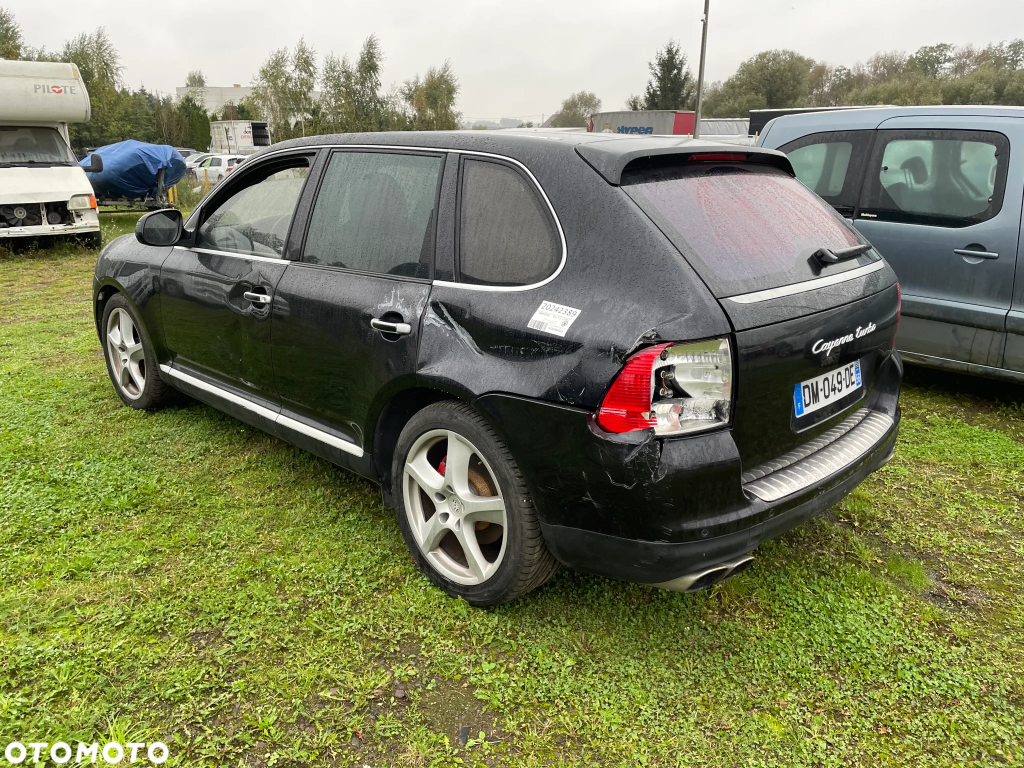 Porsche Cayenne Turbo - 7