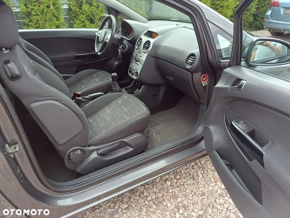Opel Corsa - 15