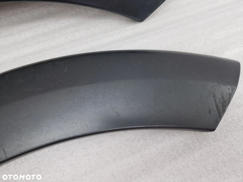 AUDI Q5 OFFROAD 8R0 I / I LIFT 08-15 LEWA TYLNA LISTWA NA BŁOTNIK , NR 8R0854819A , NR AUKCJI NLB82 - 4