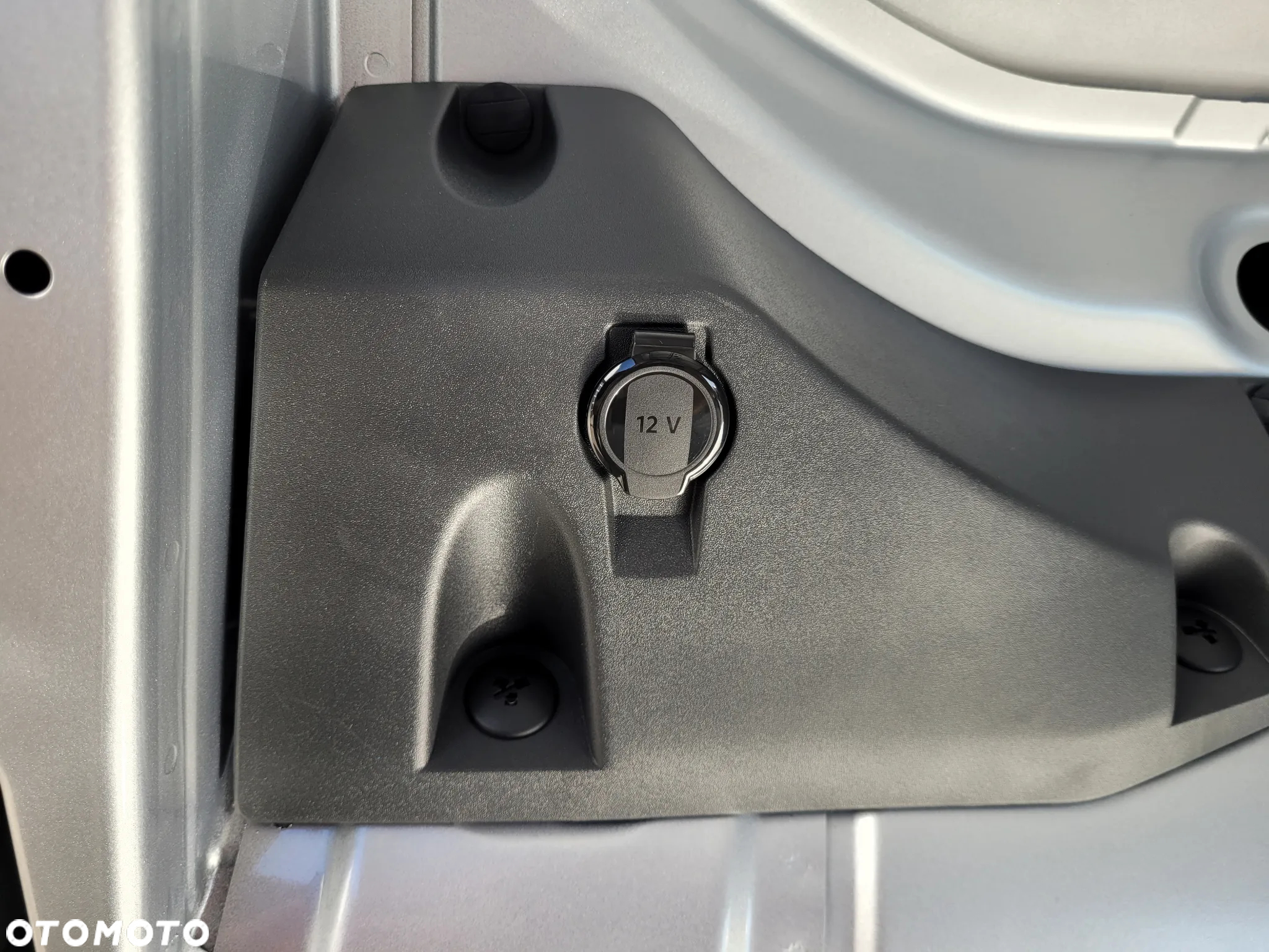Ford Transit Connect - 11