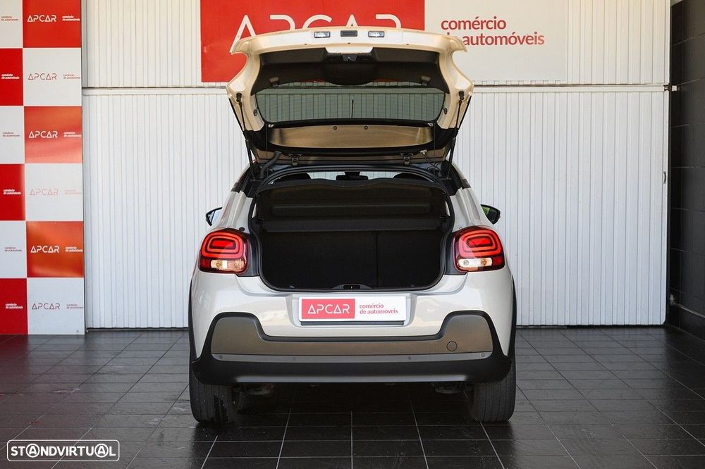 Citroën C3 1.2 PureTech C-Series - 19