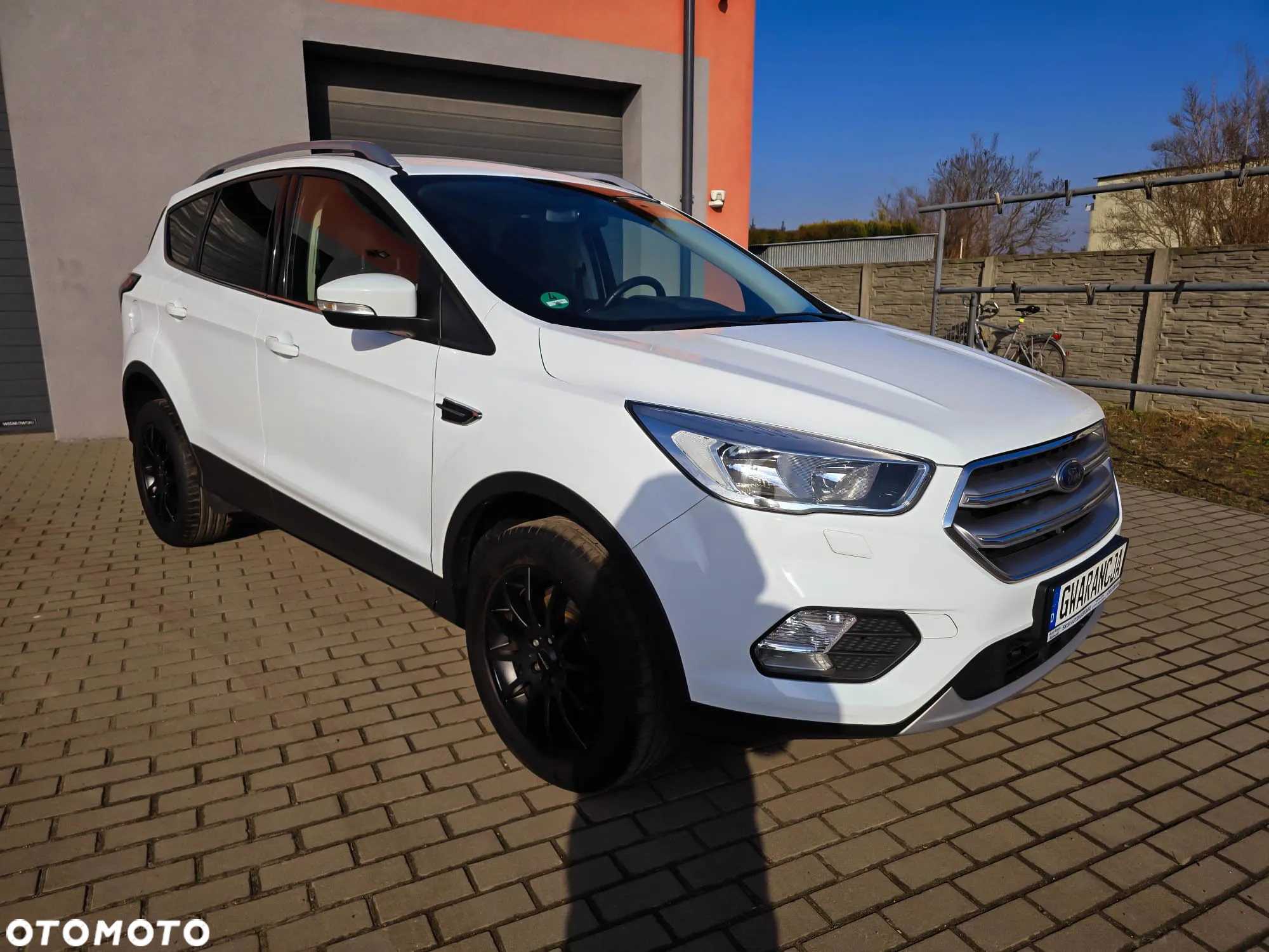Ford Kuga - 10