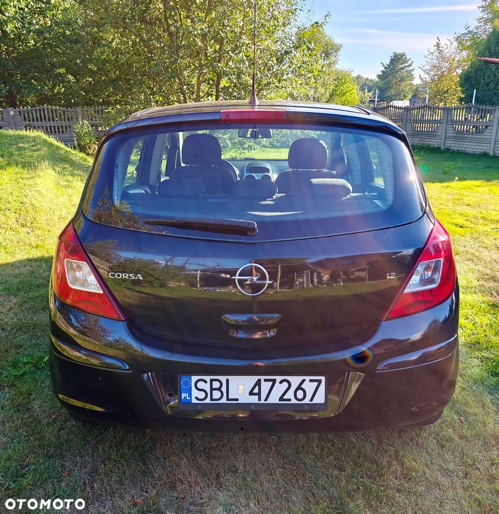 Opel Corsa 1.2 16V - 4