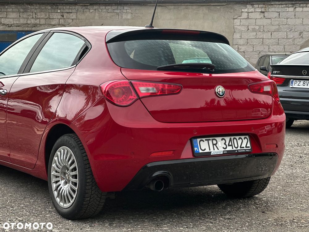 Alfa Romeo Giulietta 1.6 JTDM - 7