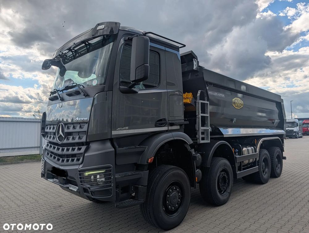 Mercedes-Benz Arocs