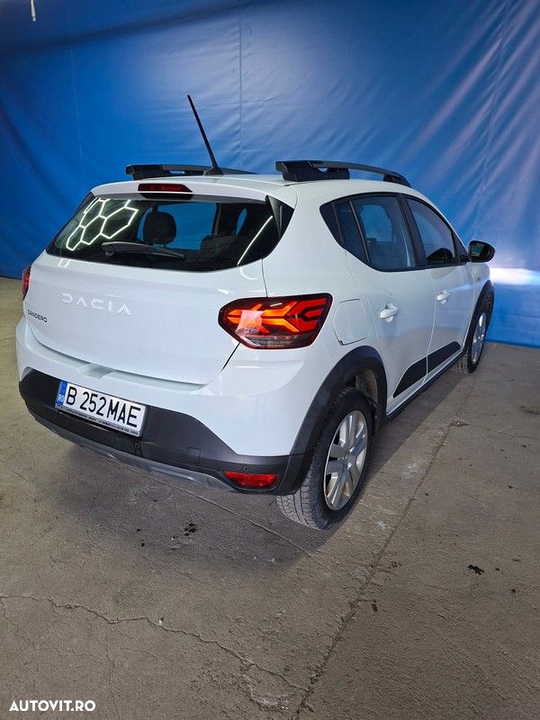 Dacia Sandero - 5