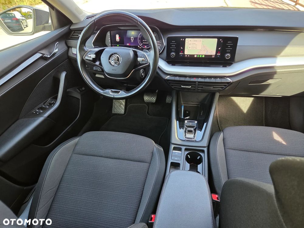Skoda Octavia 2.0 TDI DSG Style - 8