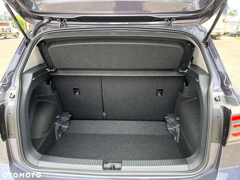 Volkswagen T-Cross 1.5 TSI ACT Life Plus DSG - 33