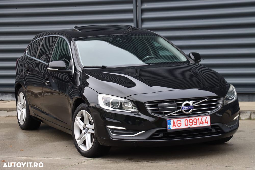 Volvo V60 D6 Twin Engine Geartronic Summum - 1