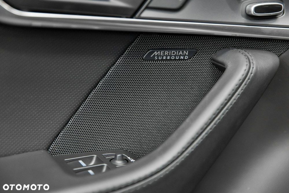 Jaguar F-Type - 37