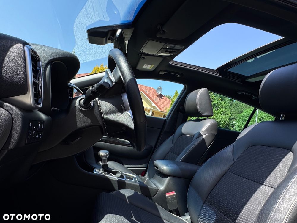 Kia Sportage 1.6 CRDI AWD Eco-Dynamics+ (48V M-H) DCT GT LINE - 10