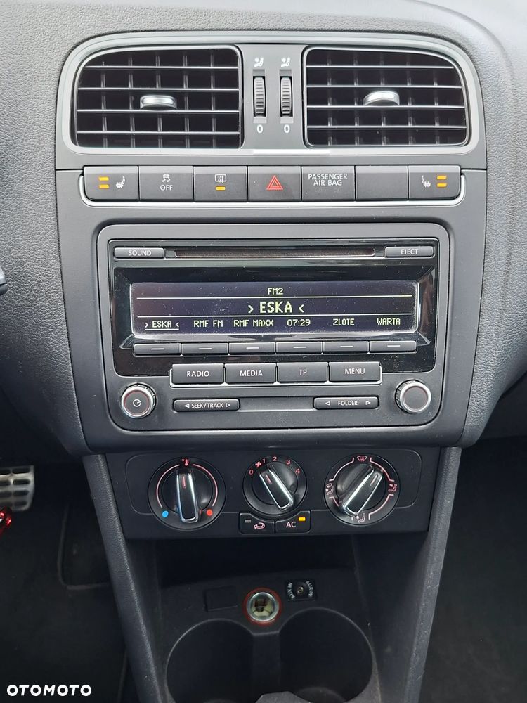 Volkswagen Polo 1.4 16V Highline - 21