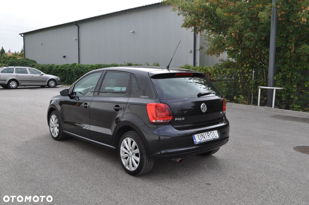 Volkswagen Polo - 10