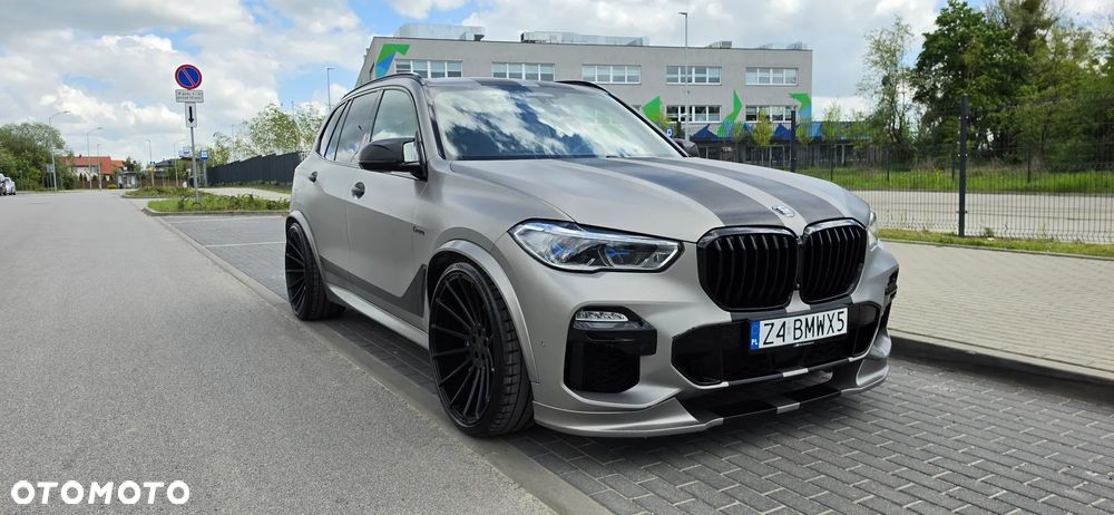 BMW X5 M50i - 9