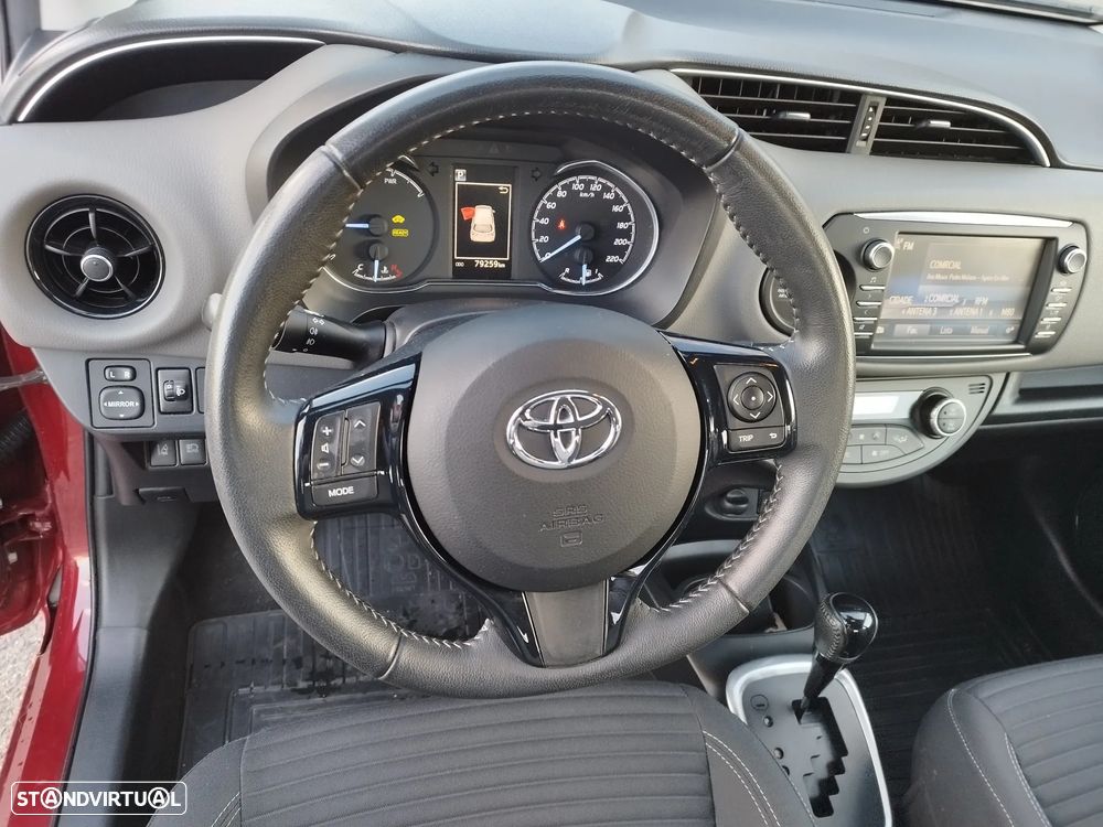 Toyota Yaris 1.5 HSD Comfort+P.Style - 16