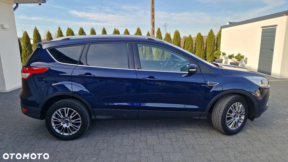 Ford Kuga 1.6 EcoBoost 2x4 Titanium - 25