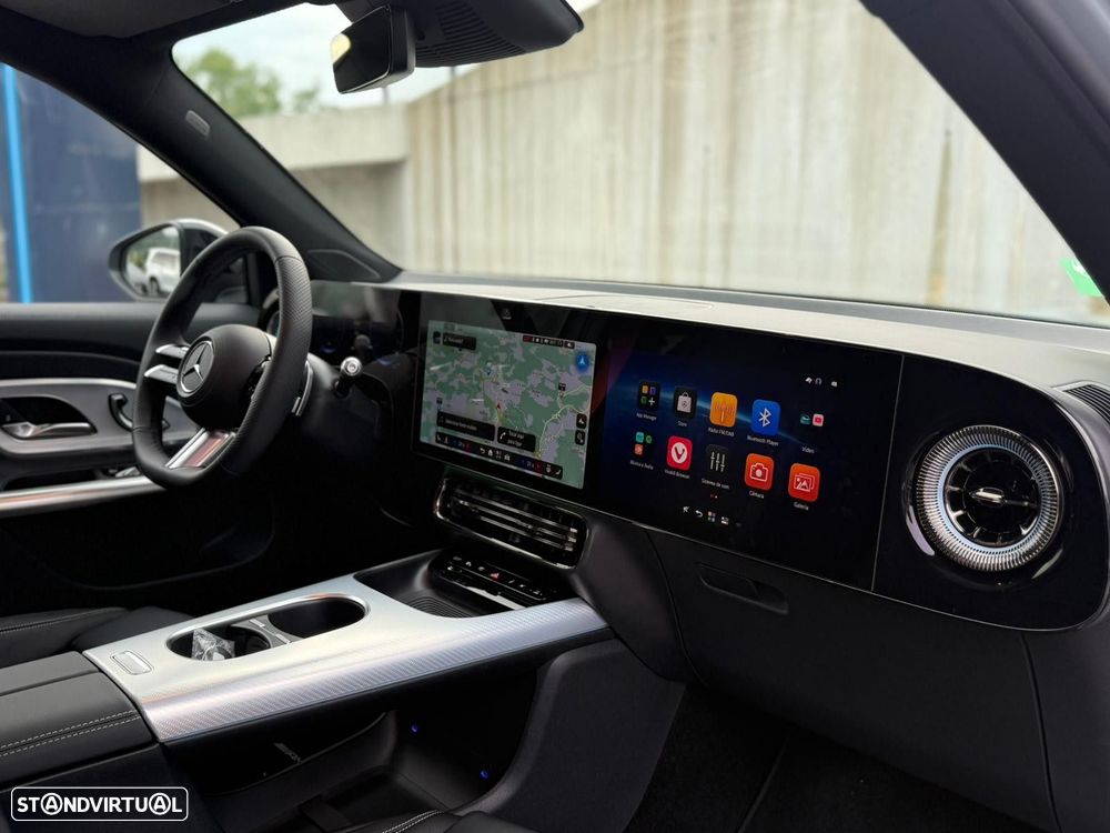 Mercedes-Benz GLB 250+ - 14