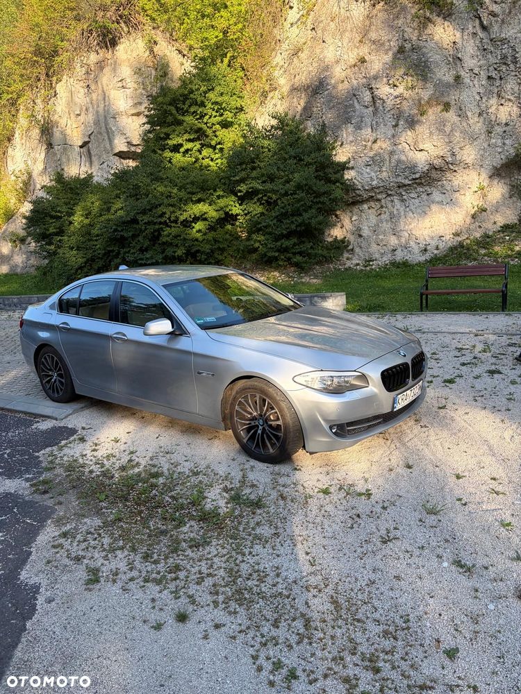 BMW Seria 5 535d xDrive - 17