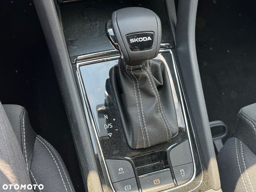 Skoda Karoq 1.5 TSI ACT Sportline DSG - 21