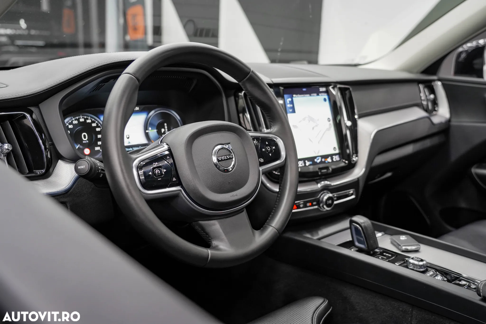 Volvo XC 60 T8 Twin Engine AWD Inscription - 6