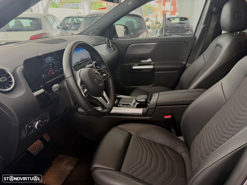 Mercedes-Benz GLA 180 d Progressive - 17