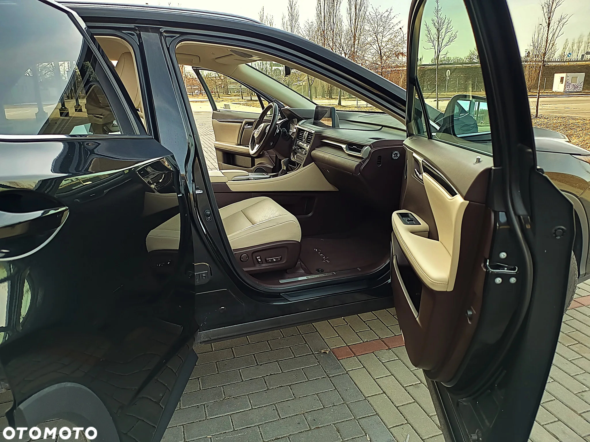Lexus RX 300 Business Edition - 35